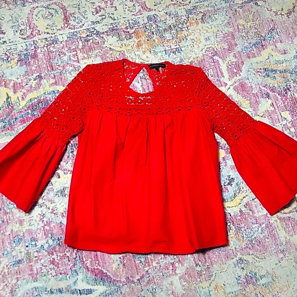 Women's Top